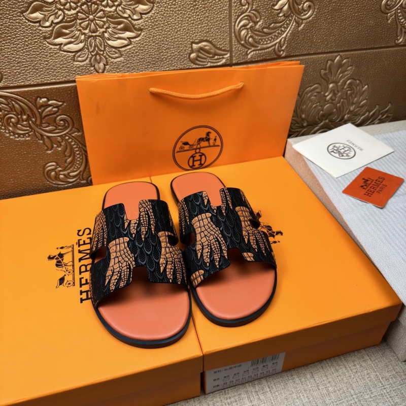 H**mes slippers